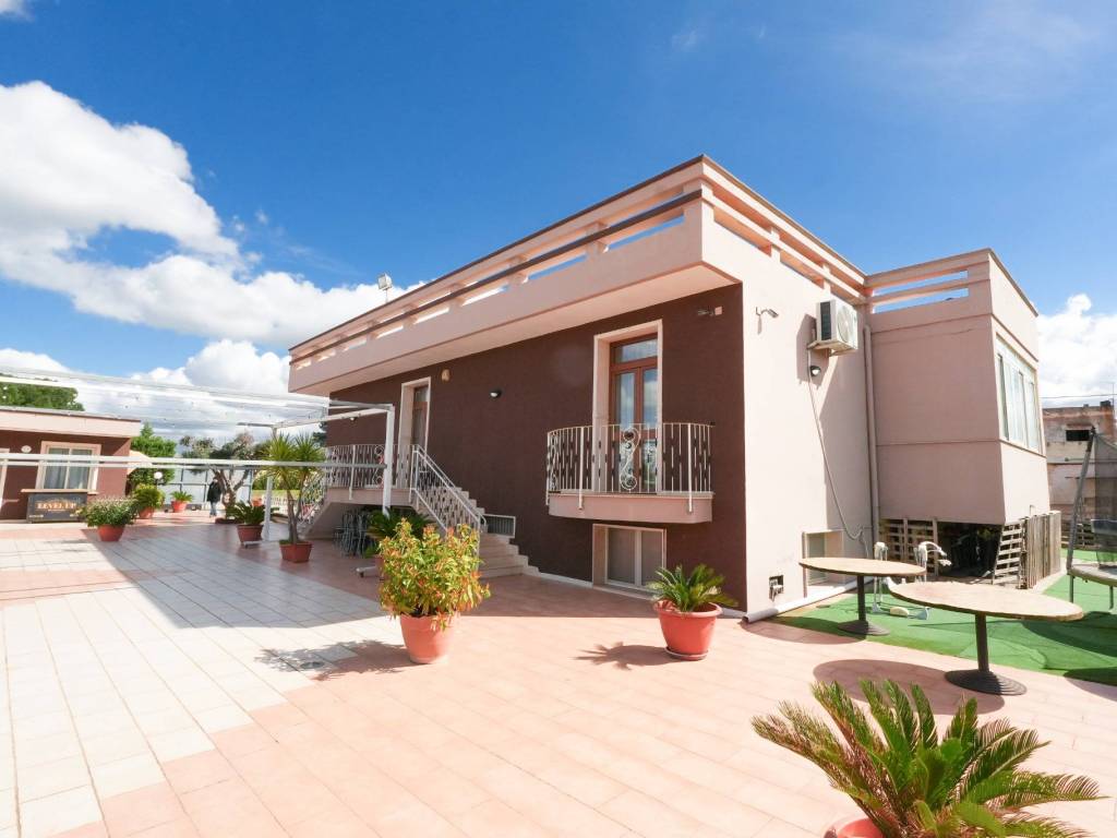 negozio in vendita a Francavilla Fontana