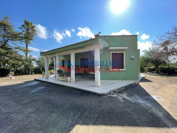 casa indipendente in vendita a Francavilla Fontana