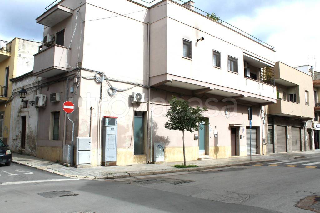 negozio in vendita a Francavilla Fontana