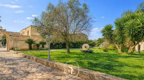 negozio in vendita a Francavilla Fontana