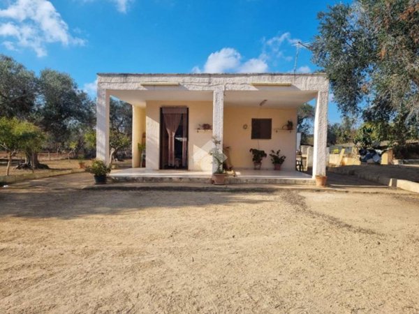 casa indipendente in vendita a Francavilla Fontana