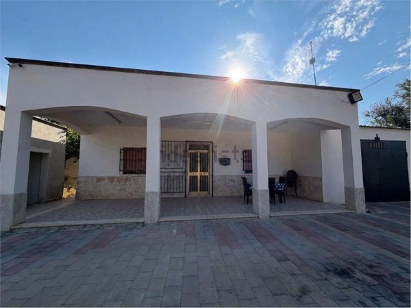 casa indipendente in vendita a Francavilla Fontana