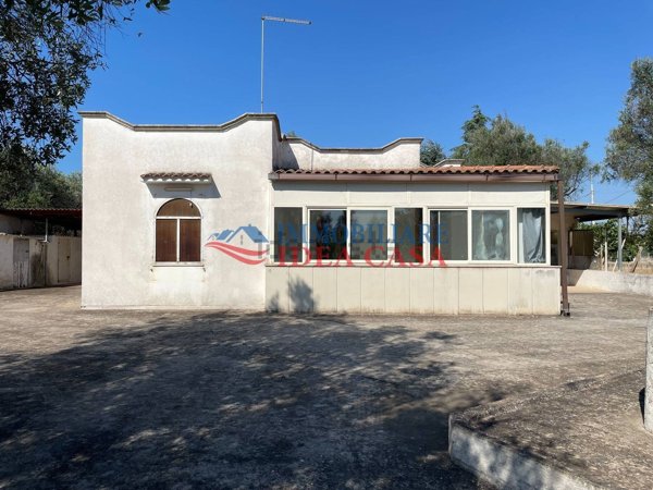 casa indipendente in vendita a Francavilla Fontana