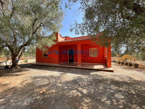 casa indipendente in vendita a Francavilla Fontana