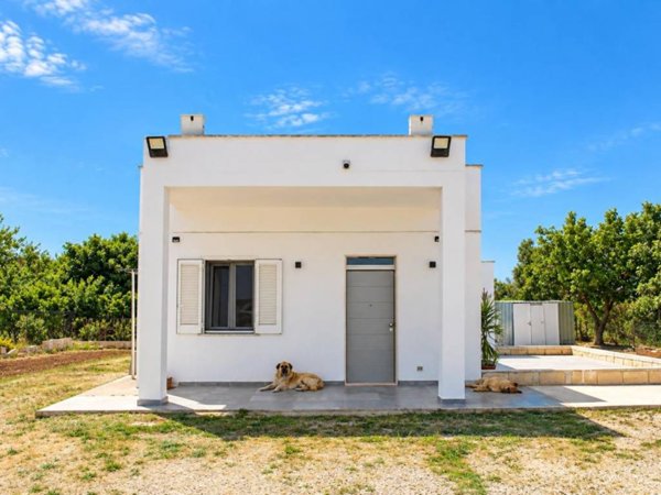 casa indipendente in vendita a Francavilla Fontana