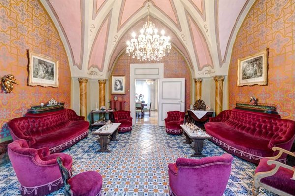 intera palazzina in vendita a Latiano
