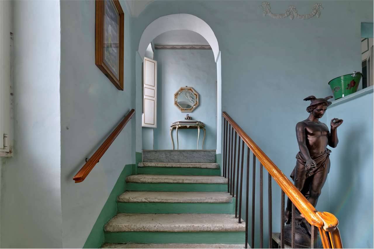 intera palazzina in vendita a Latiano