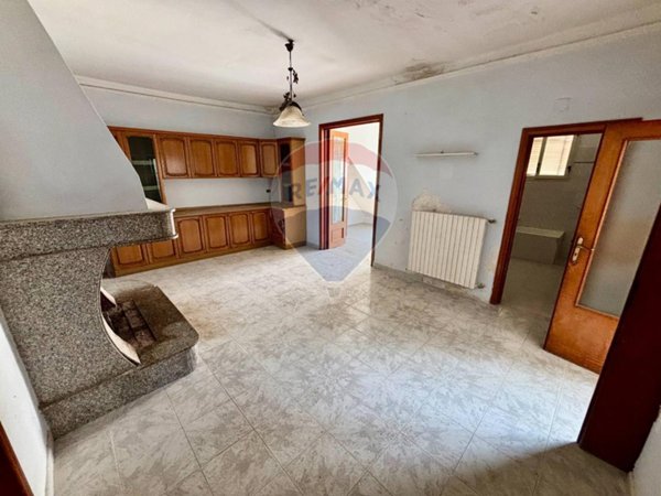 casa indipendente in vendita a Latiano