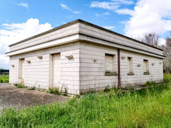 casa indipendente in vendita a Latiano