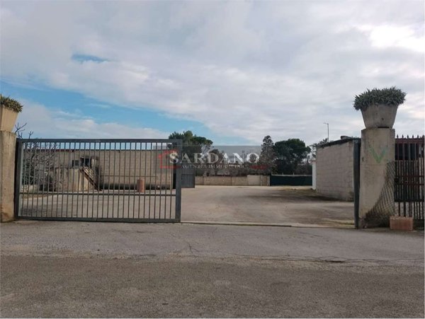 casa semindipendente in vendita a Latiano