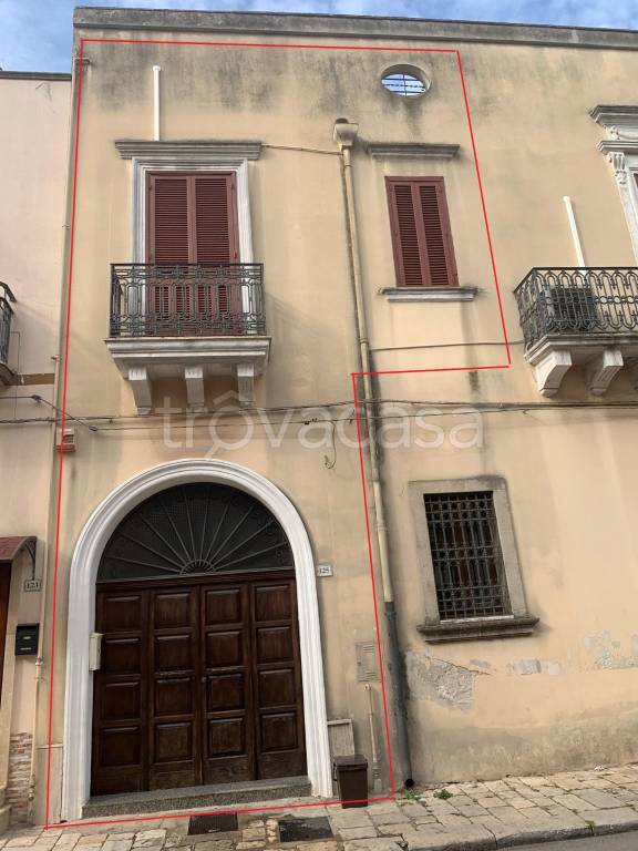 casa indipendente in vendita a Latiano