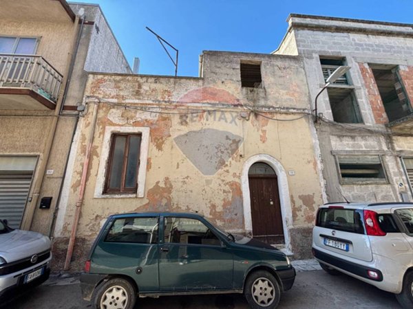 casa indipendente in vendita a Latiano