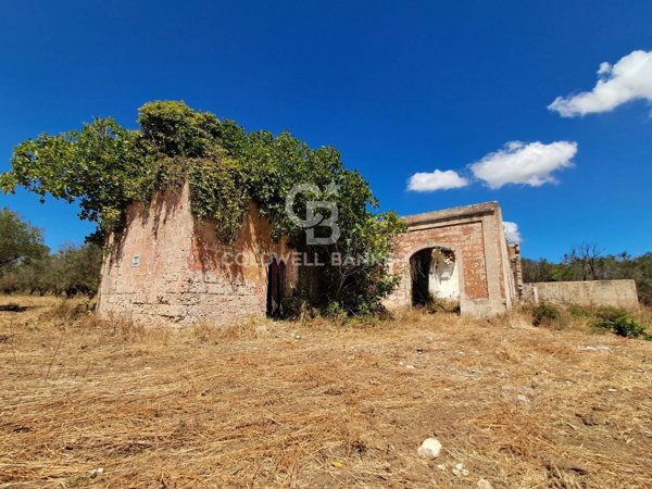 casa indipendente in vendita a Latiano
