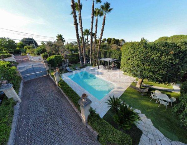 casa indipendente in vendita a Latiano