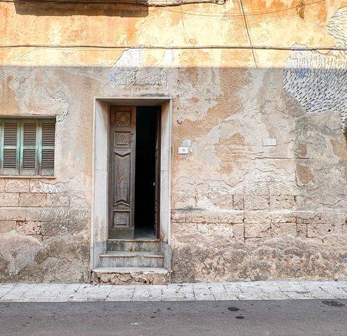 casa indipendente in vendita a Latiano