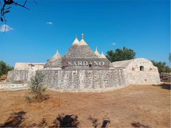 casa indipendente in vendita a Latiano