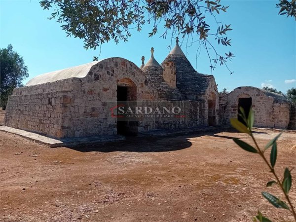 casa indipendente in vendita a Latiano