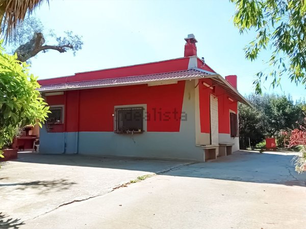 casa indipendente in vendita a Latiano
