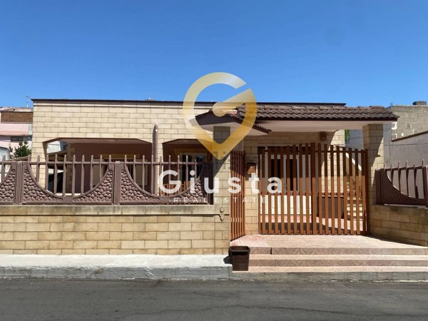 casa indipendente in vendita a Latiano