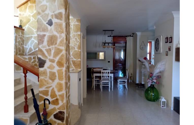casa indipendente in vendita a Latiano