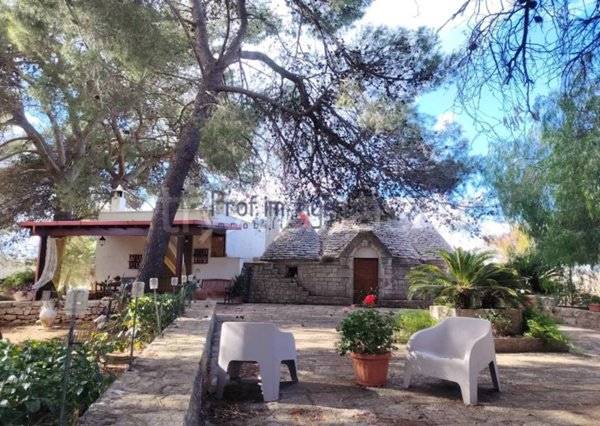 casa indipendente in vendita a Latiano