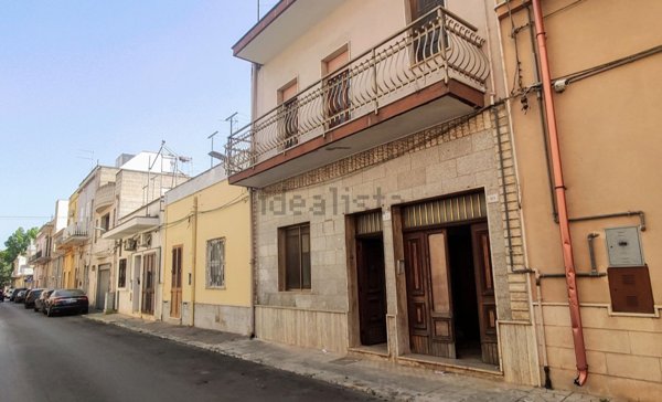 casa indipendente in vendita a Latiano