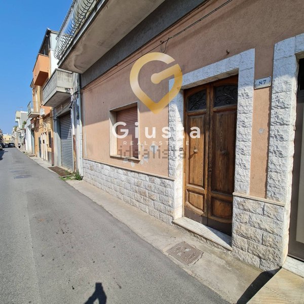 casa indipendente in vendita a Latiano