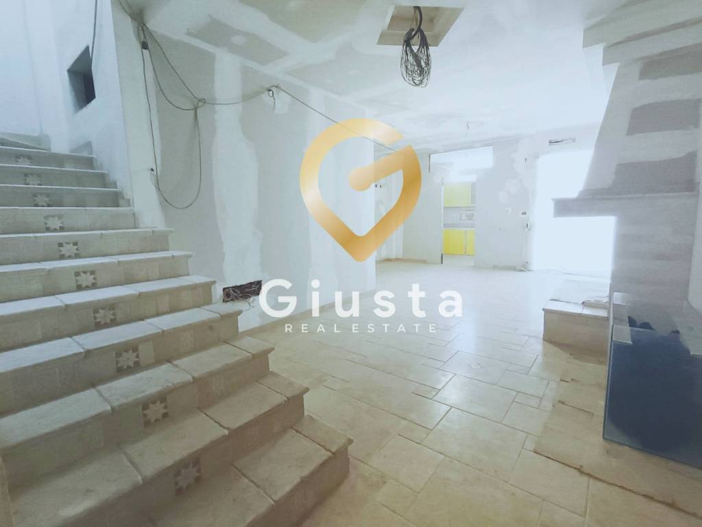 casa indipendente in vendita a Latiano