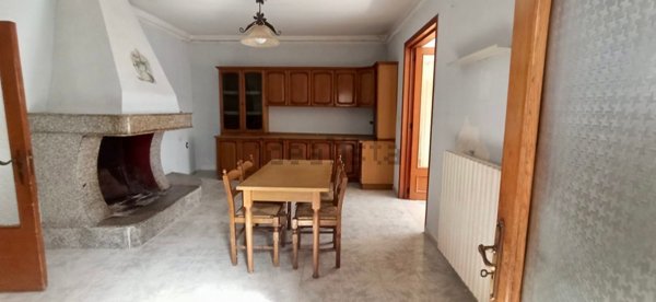 casa indipendente in vendita a Latiano