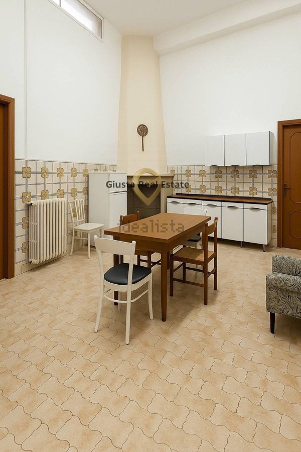 casa indipendente in vendita a Latiano