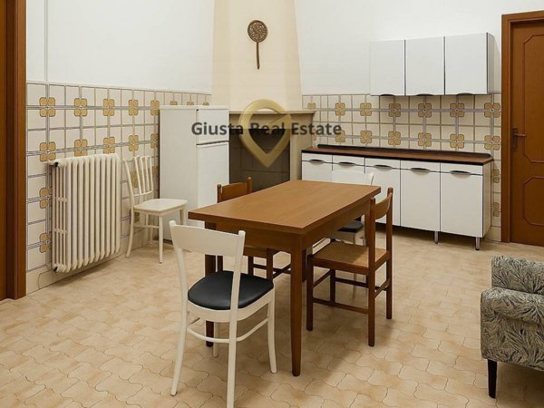 casa indipendente in vendita a Latiano