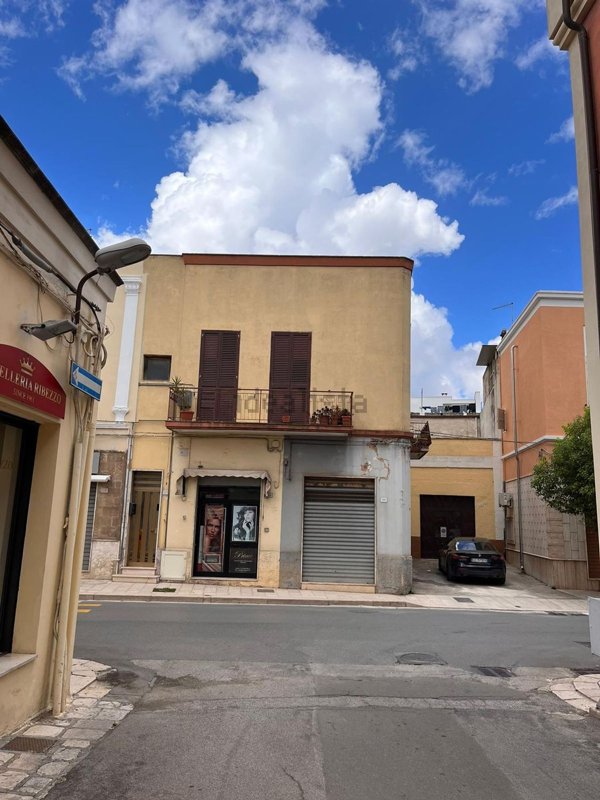 appartamento in vendita a Latiano