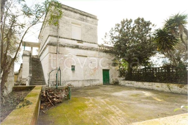 casa indipendente in vendita a Latiano