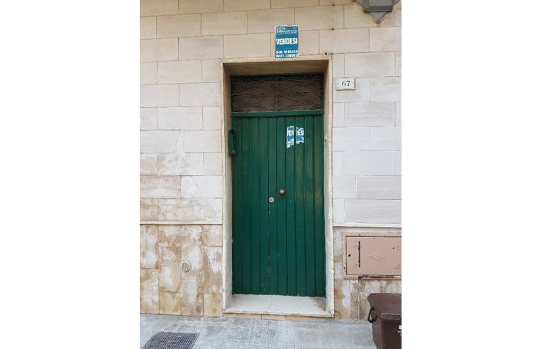 casa indipendente in vendita a Latiano