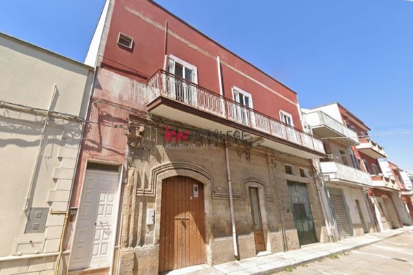 intera palazzina in vendita a Latiano