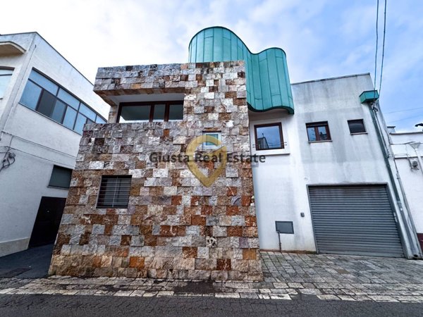 casa indipendente in vendita a Latiano