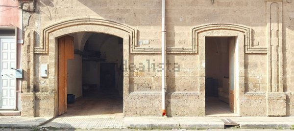 casa indipendente in vendita a Latiano