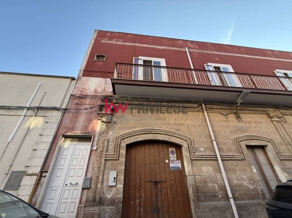 casa indipendente in vendita a Latiano