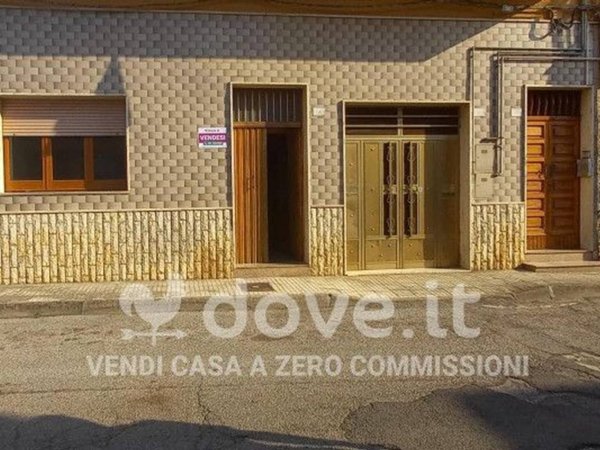 casa indipendente in vendita a Latiano