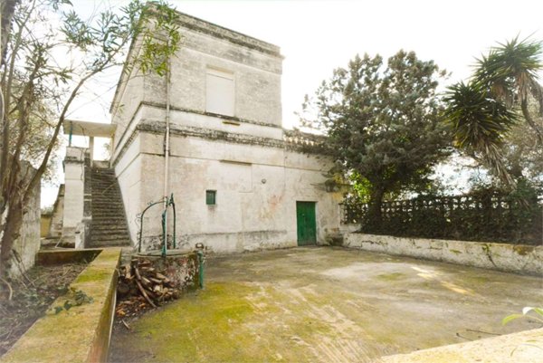 casa indipendente in vendita a Latiano