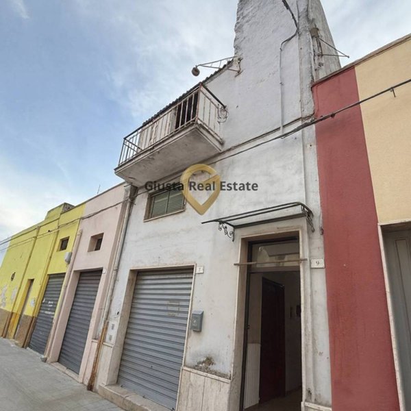 casa indipendente in vendita a Latiano