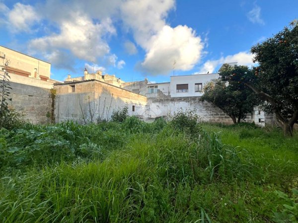 casa indipendente in vendita a Mesagne