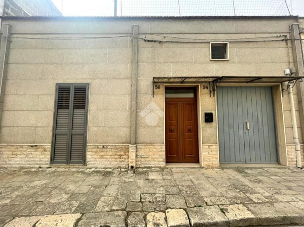 casa indipendente in vendita a Mesagne