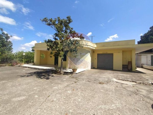 casa indipendente in vendita a Mesagne
