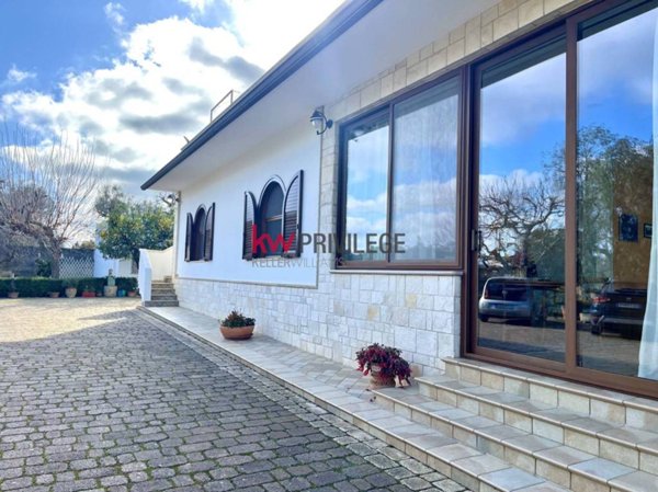 casa indipendente in vendita a Mesagne
