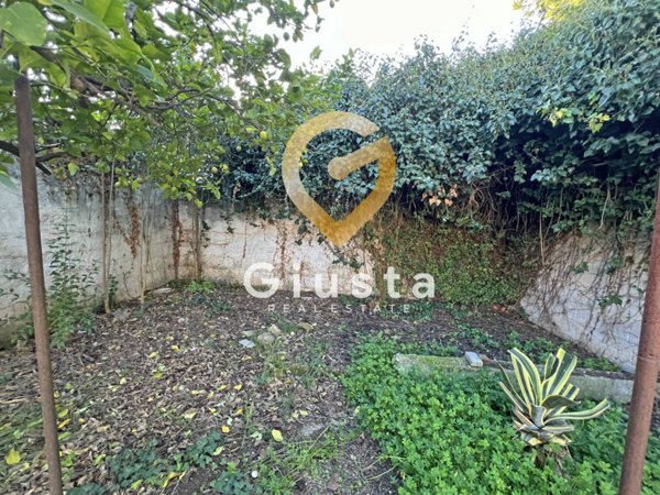 casa indipendente in vendita a Mesagne