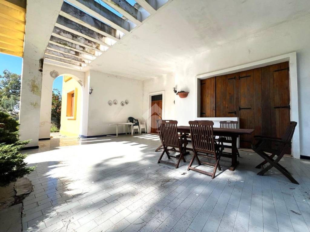 casa indipendente in vendita a Mesagne