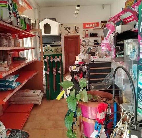 negozio in vendita a Mesagne