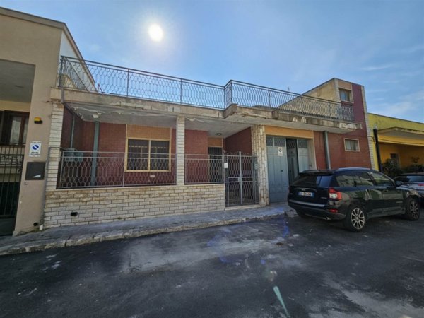 casa indipendente in vendita a Mesagne
