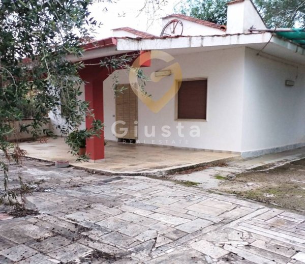 casa indipendente in vendita a Mesagne